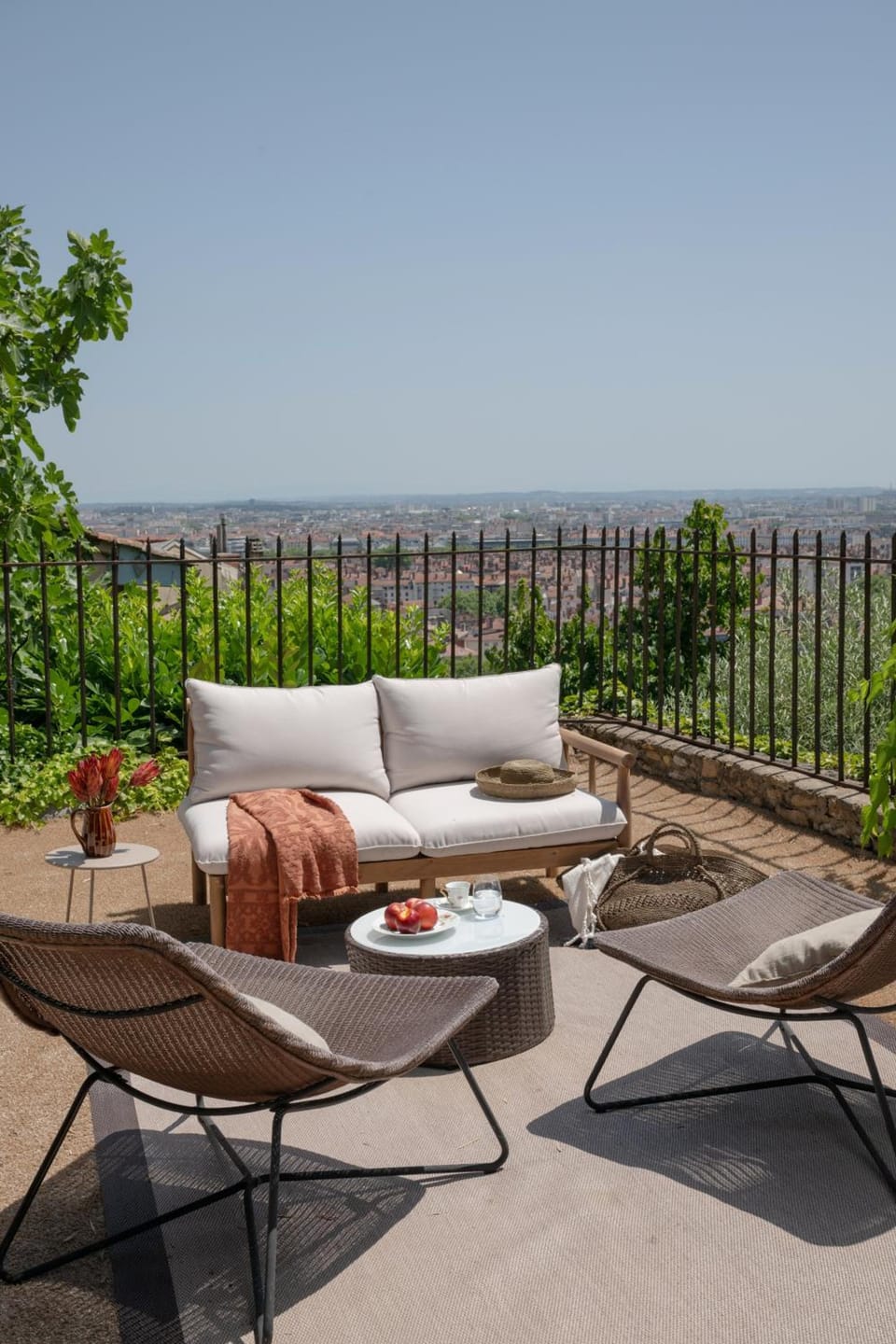 MiHotel Le Gourguillon Hotel in Lyon