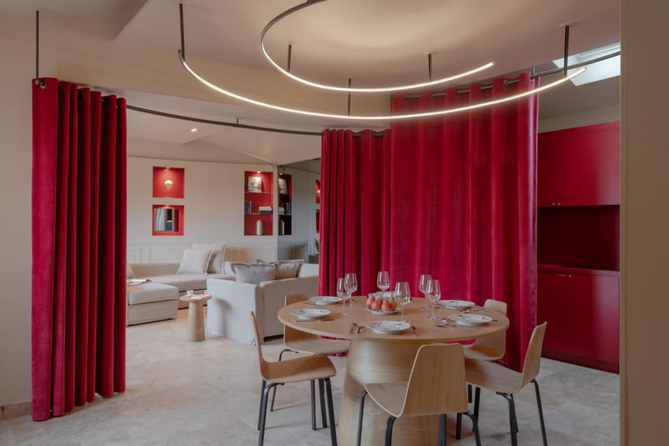 MiHotel Le Gourguillon Hotel in Lyon