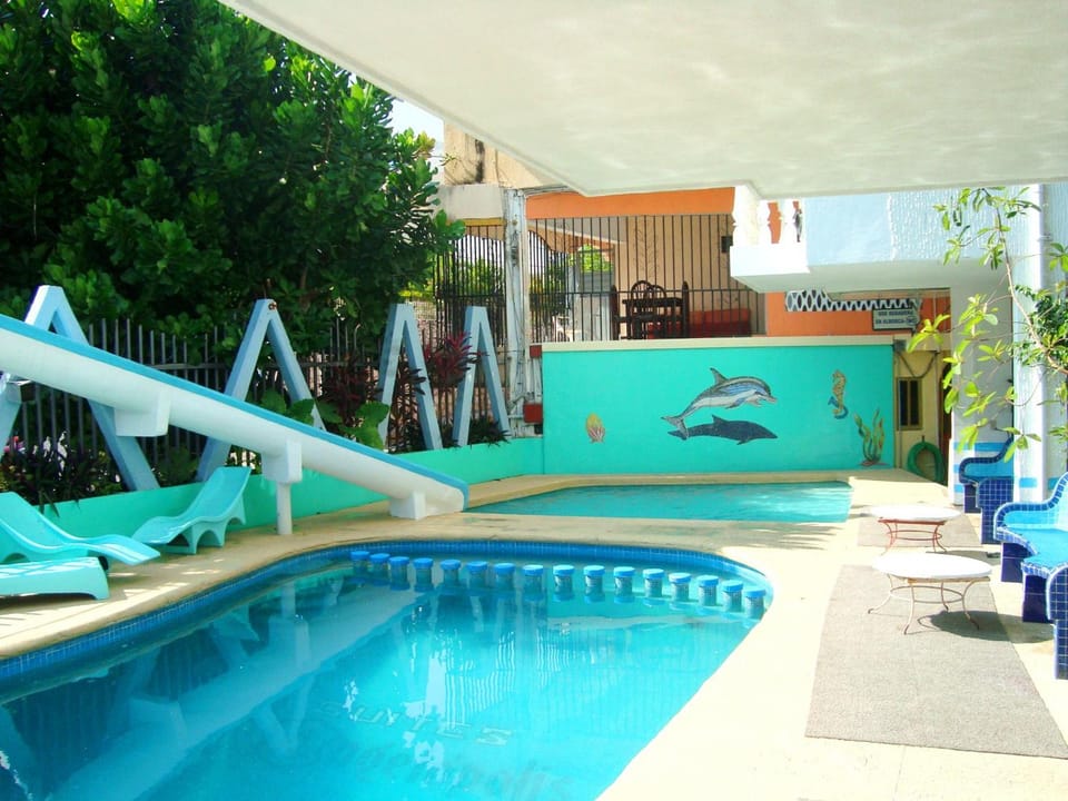 Suites Angelopolis Hotel in Acapulco