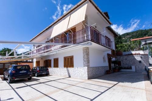 Sant'Anna Bed & Breakfast Hotel in Agerola