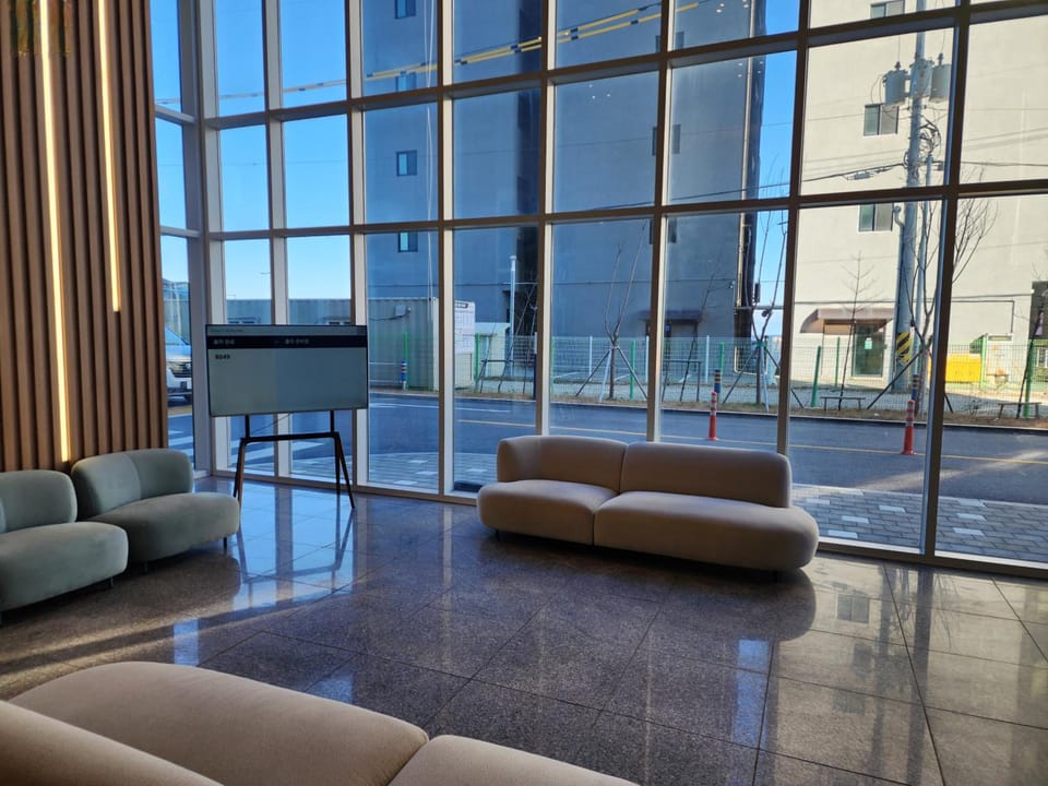 Sokcho Summitbay 1209 "Ocean View" Apartment hotel in South Korea