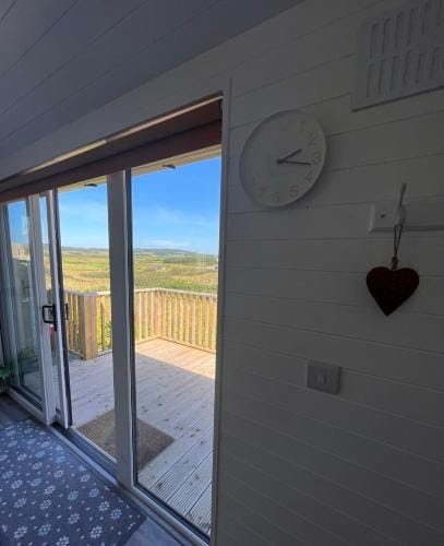 An Caban Ciuin Lodge in County Clare
