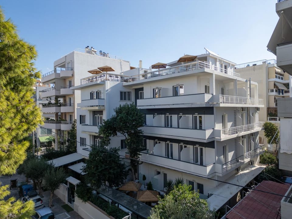 Celia Residence Hotel in Alimos