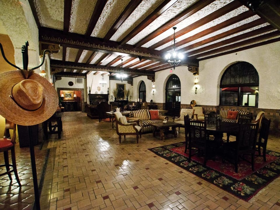The Holland Hotel Hotel in Alpine