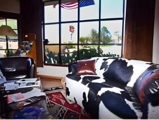 The Maverick Inn Inn in Alpine