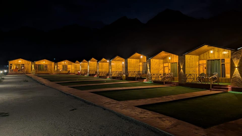 Pangong Pearl Hotel in India