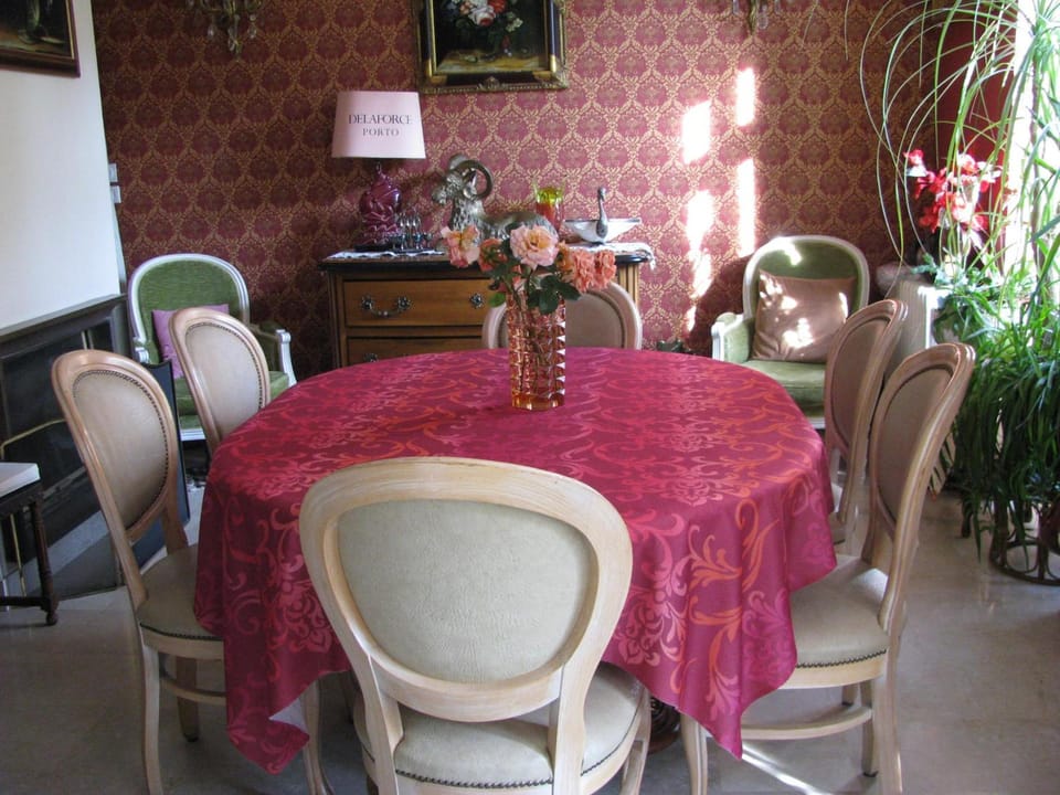 Chambres d'Hotes l'Hermine Hotel in Brittany