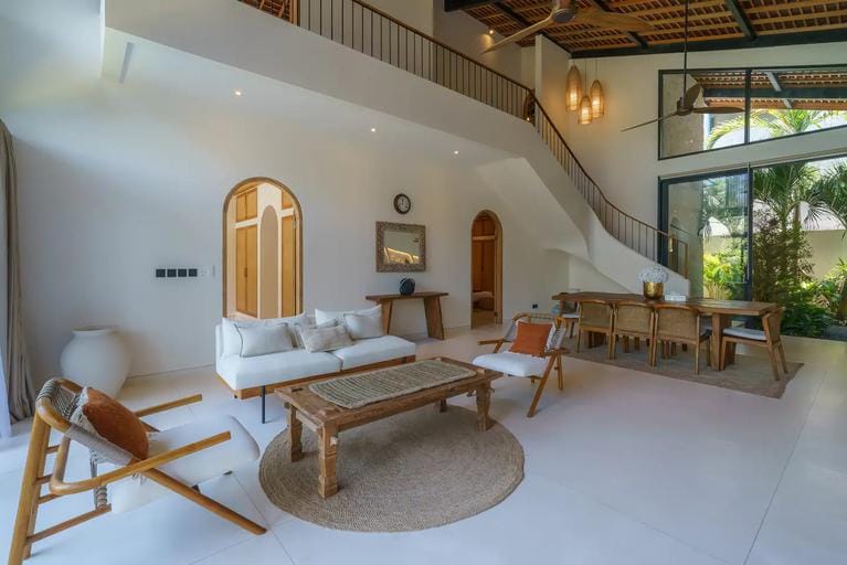 Casa Donilo: 4BR Designer Villa in Canggu Resort in North Kuta