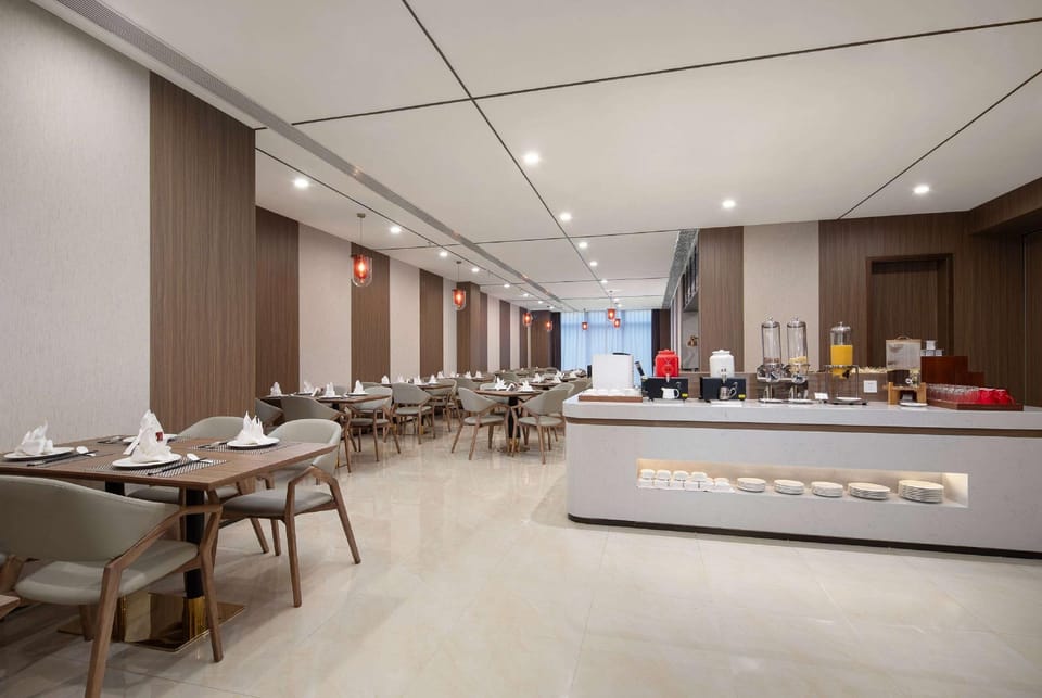 Ramada Encore by Wyndham Jinan Shanghe Hotel in Shandong