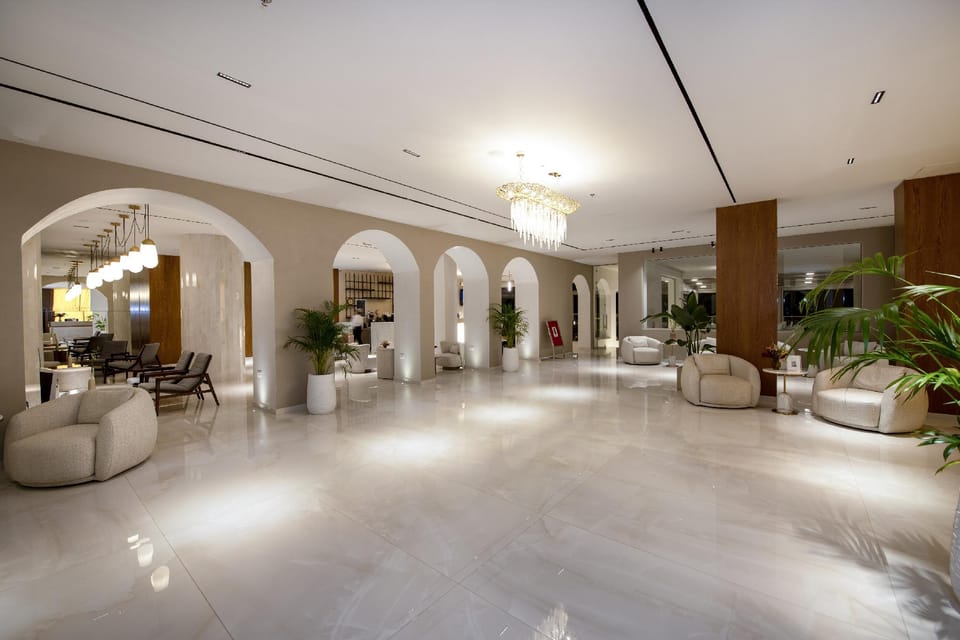 Vantaris Luxury Beach Resort Hotel in Crete