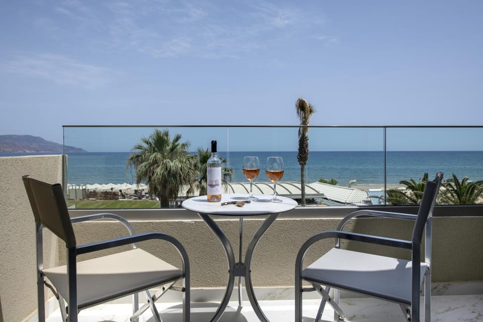 Vantaris Luxury Beach Resort Hotel in Crete