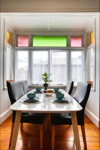 Villa near CBD and Globox Arena Hotel in Hamilton