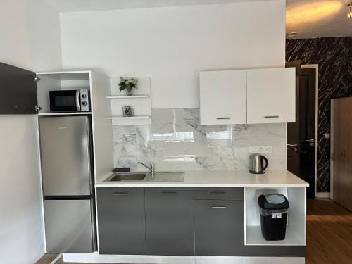 B&B Santorini Maasbree Hotel in Limburg (province)