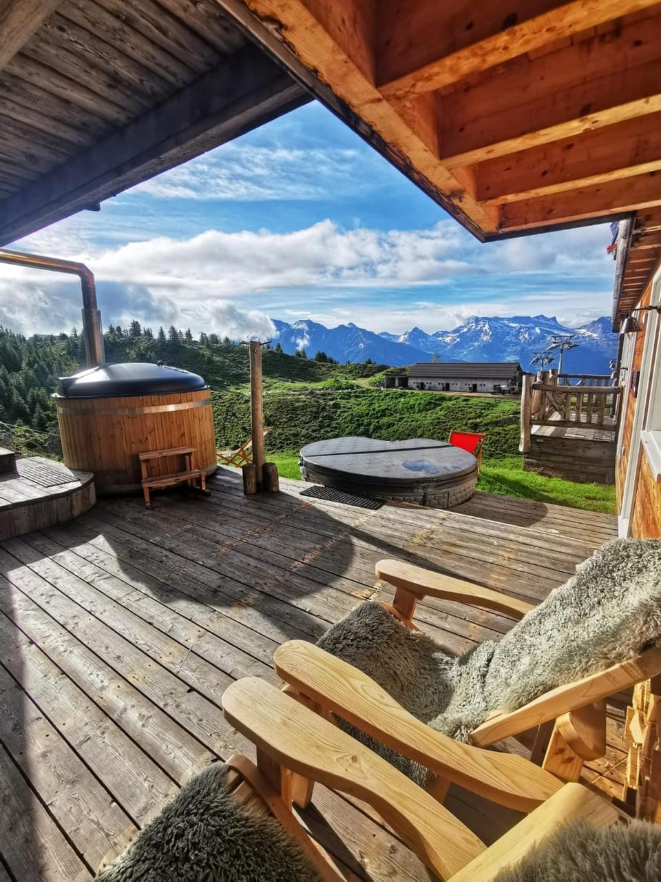 Hamilton Lodge & Spa Hotel in Canton of Valais