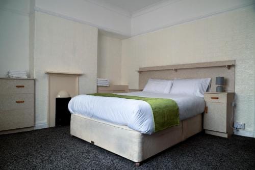 Amarillys Guest House Hotel in Preston