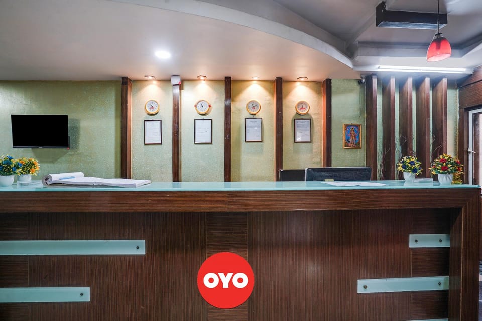 Hotel O Grand Aarvi inn Hotel in Secunderabad