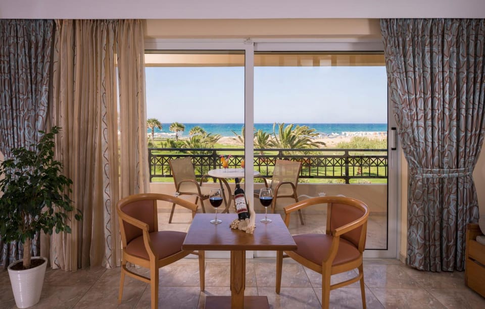 Vantaris Palace Hotel in Crete
