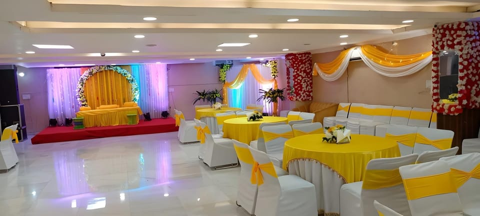 Hotel Marks inn & Banquet Hotel in Noida
