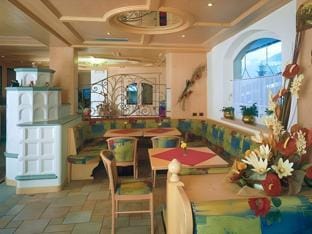 Piccolo Hotel Hotel in Canazei