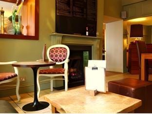 Browns Hotel Hotel in Dartmouth