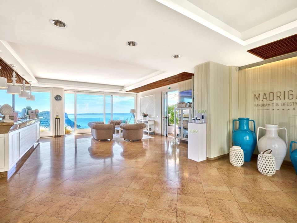 Madrigale Panoramic Lifestyle & Soulful Hotel Hotel in Lake Garda