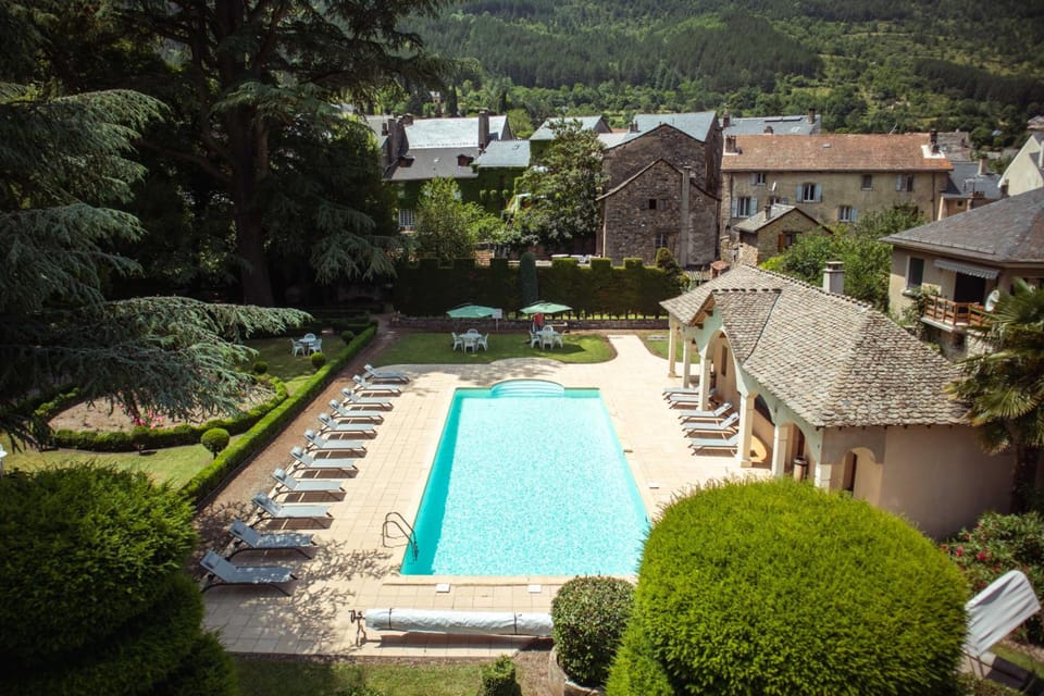 Grand Hotel du Parc Hotel in Auvergne-Rhône-Alpes