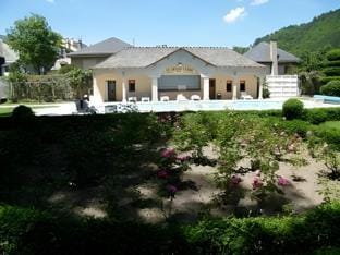 Grand Hotel du Parc Hotel in Auvergne-Rhône-Alpes