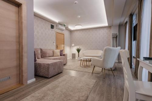 Apartments & rooms Beli Dvor Hotel in Serbia