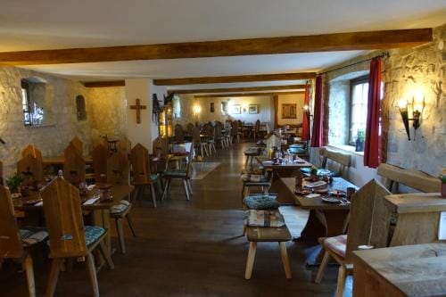 Burg Katzenstein Hotel in Ostalbkreis