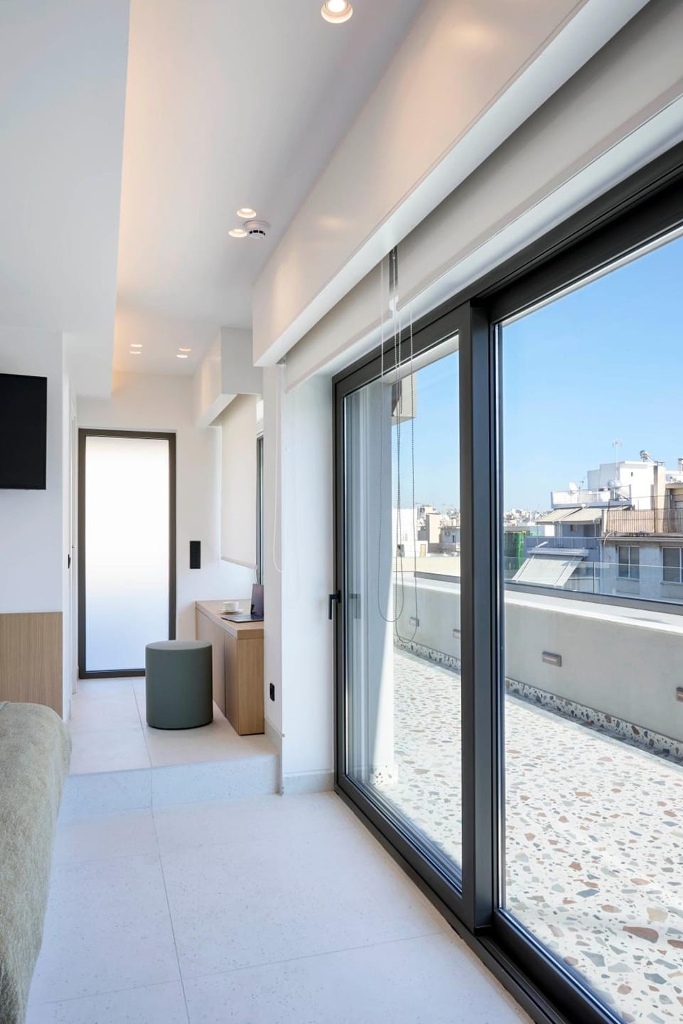 Twinn Downtown Piraeus, Santikos Collection Hotel in Pireas