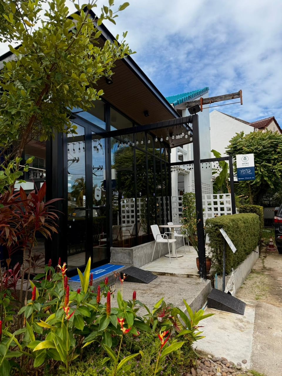 Calm Kamala Phuket Hotel in Kamala