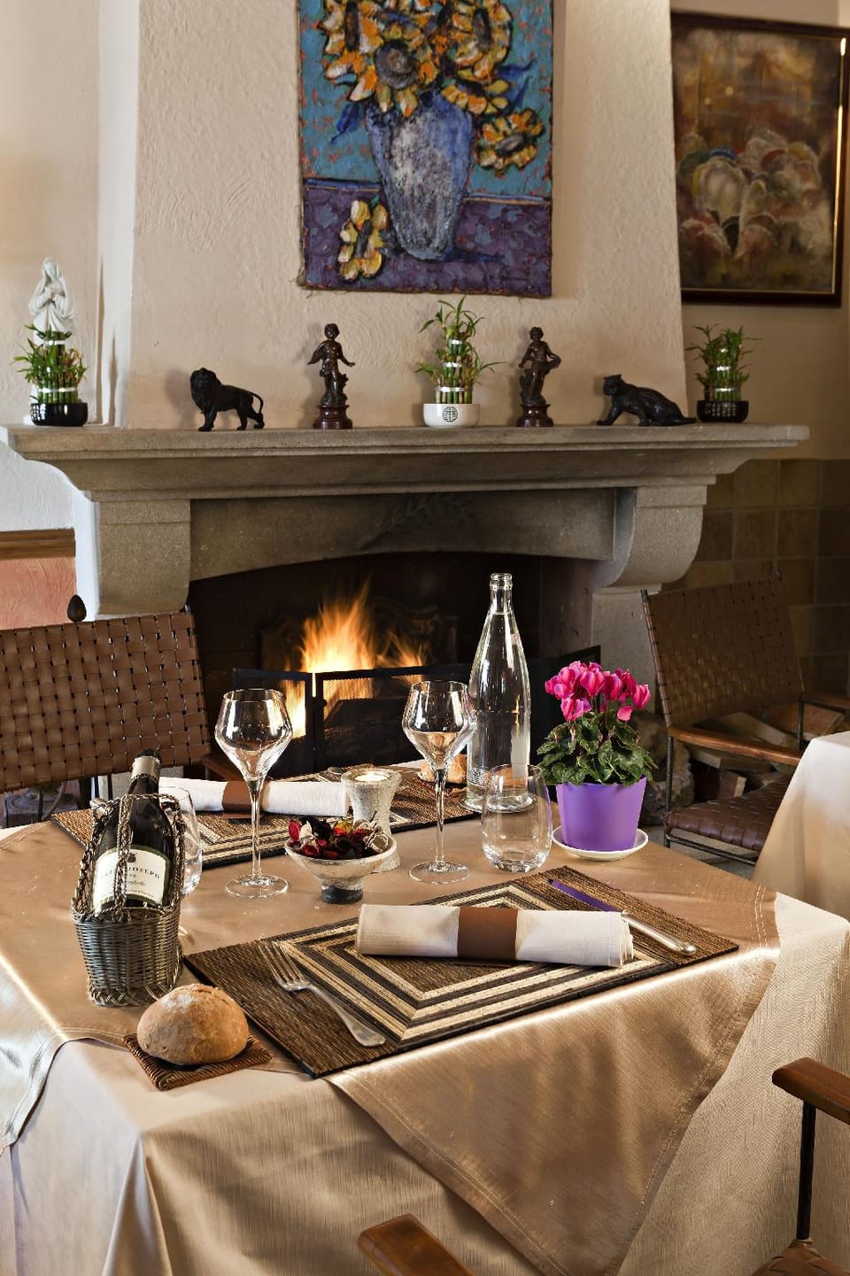 Hostellerie Du Val De Sault Hotel in Sault