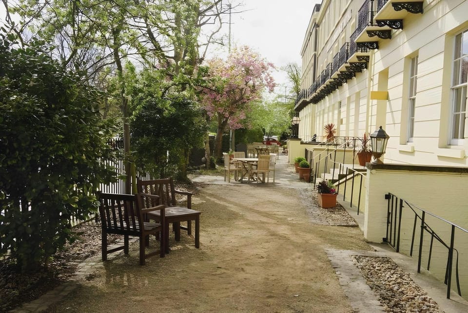 The Royal Cambridge Apartment hotel in City of Westminster