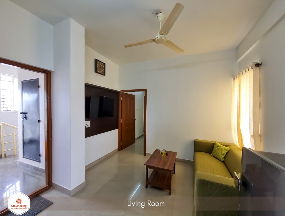 StayMazing 1,2 & 3 BHK A/C Apartments in Hebbal Apartment hotel in Bengaluru
