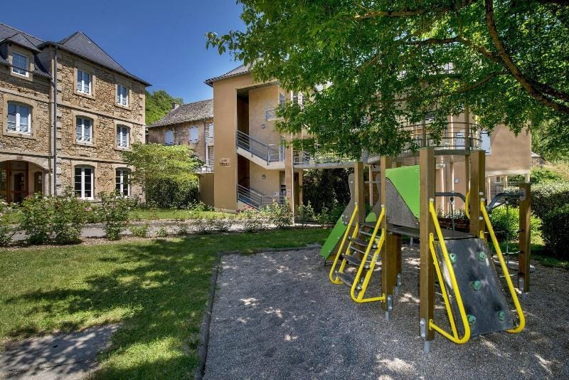 L Oustal Hotel in Auvergne-Rhône-Alpes