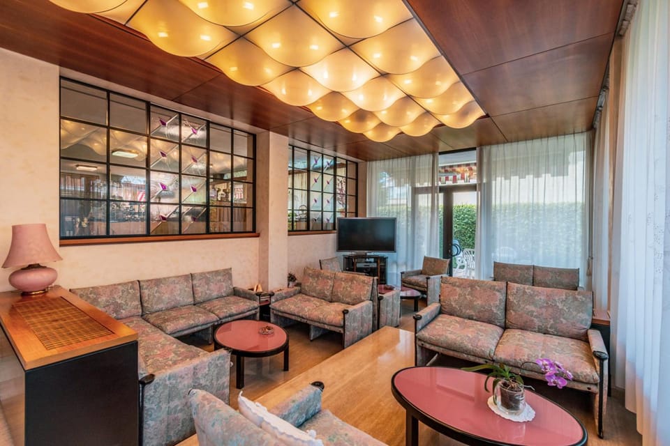 Bar/lounge