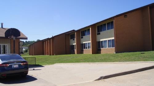 Holiday Lodge & Suites Motel in McAlester