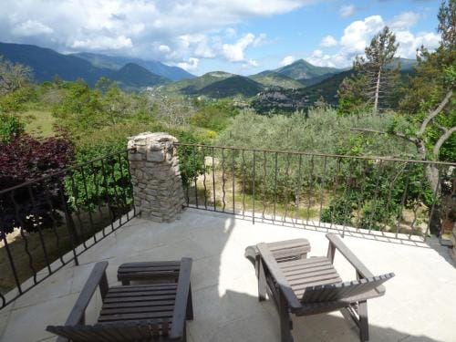 B&B Le Deffends de Redon Hotel in Provence-Alpes-Côte d'Azur