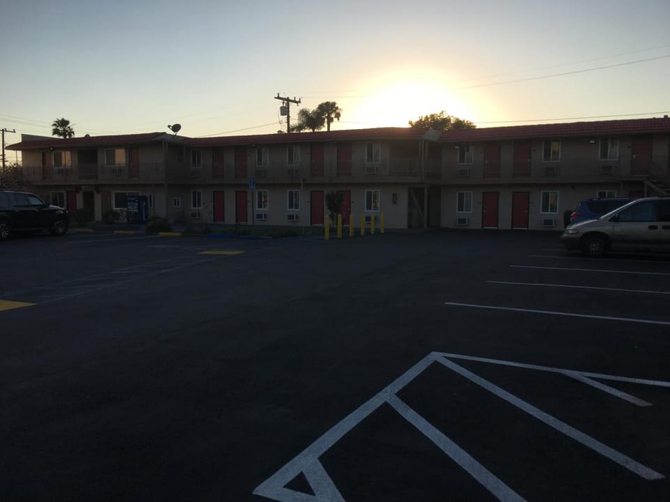 Budget Inn LAX-Lawndale Motel in Lawndale