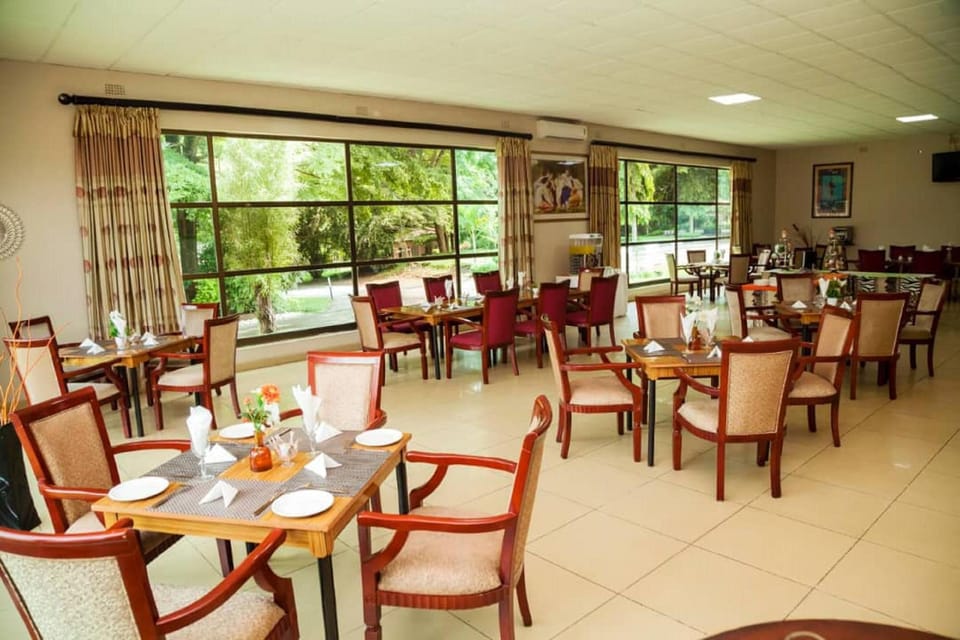 Fatmols lodge Hotel in Zambia