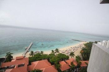 Hipstrip Beach Studio Hotel in Montego Bay
