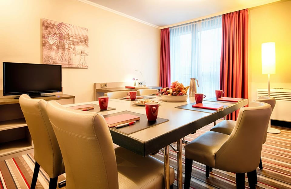Leonardo Hotel Hannover Airport Hotel in Lower Saxony, Germany