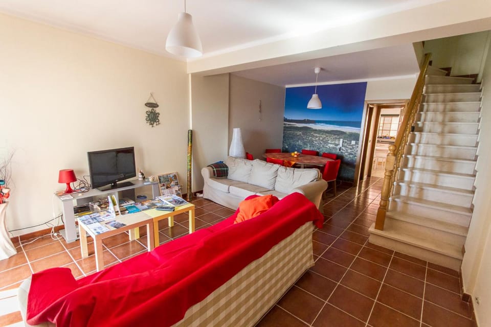Shared lounge/TV area
