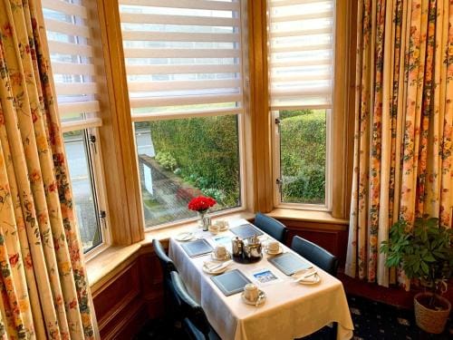 Woodlea Hotel in Perth