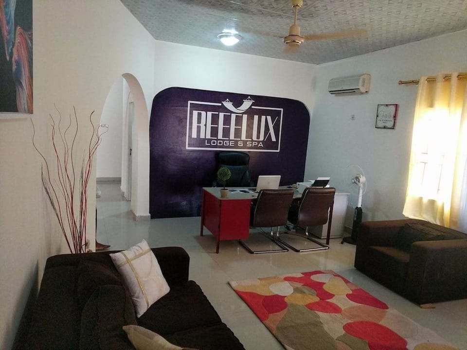 Reeelux Lodge and Spa Hotel in Accra