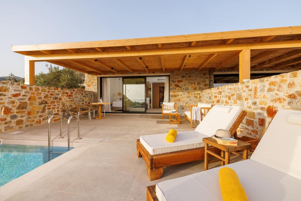 Deos Luxury Suites - Adults Only Hotel in Crete