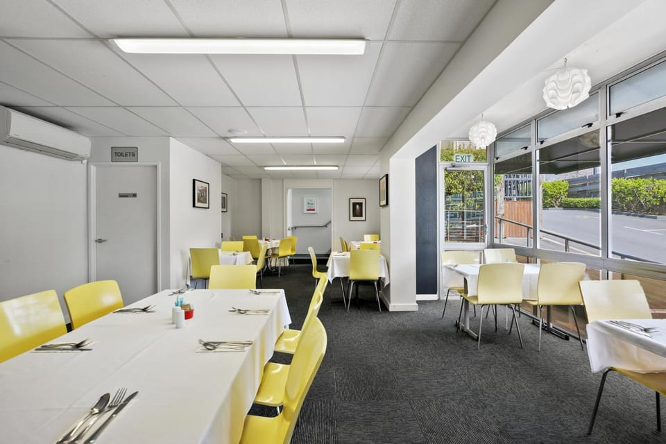 Heartland Ambassador Hotel Hamilton Hotel in Hamilton