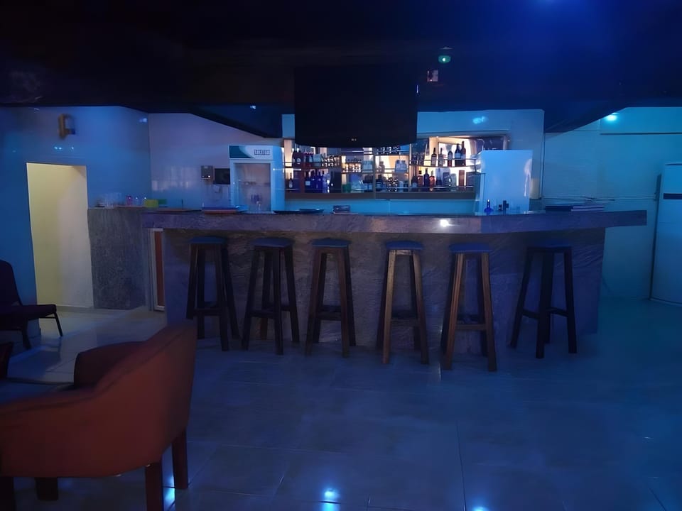 Bar/lounge
