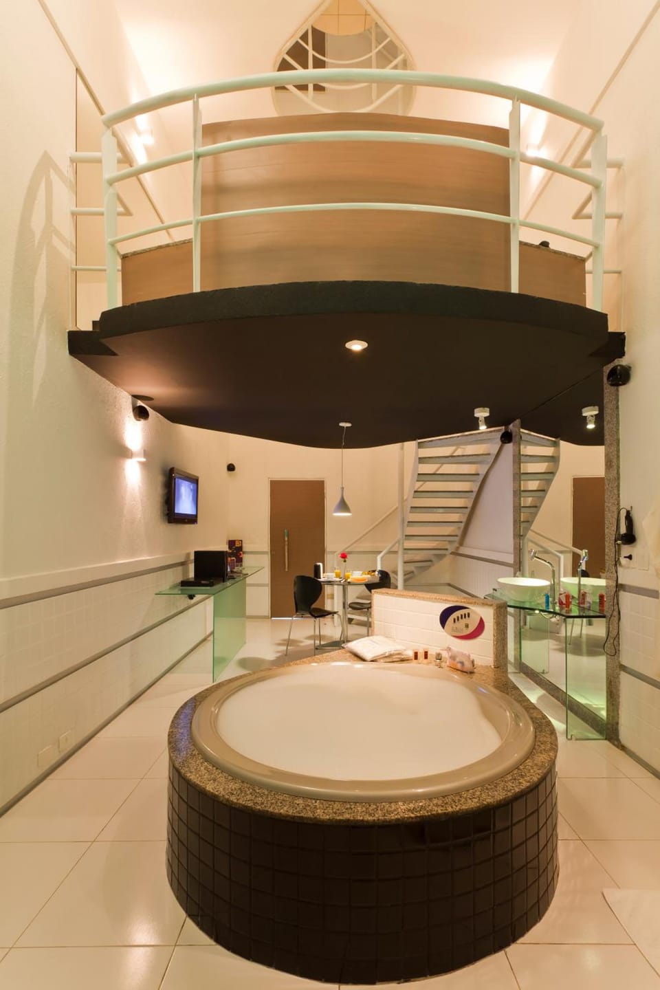 Hot tub