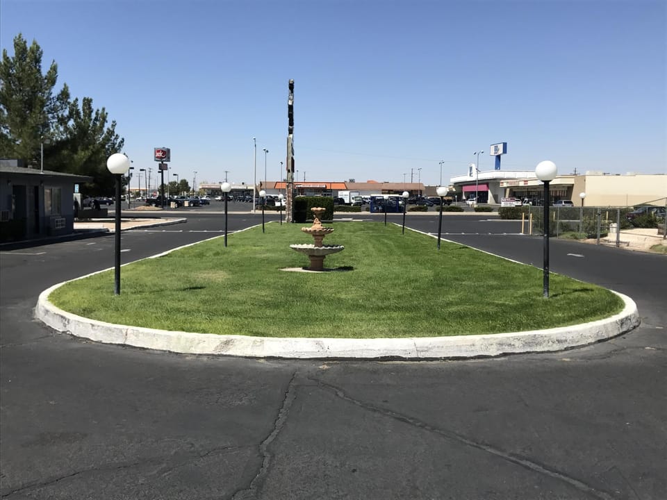 NEW CORRAL MOTEL Motel in Victorville
